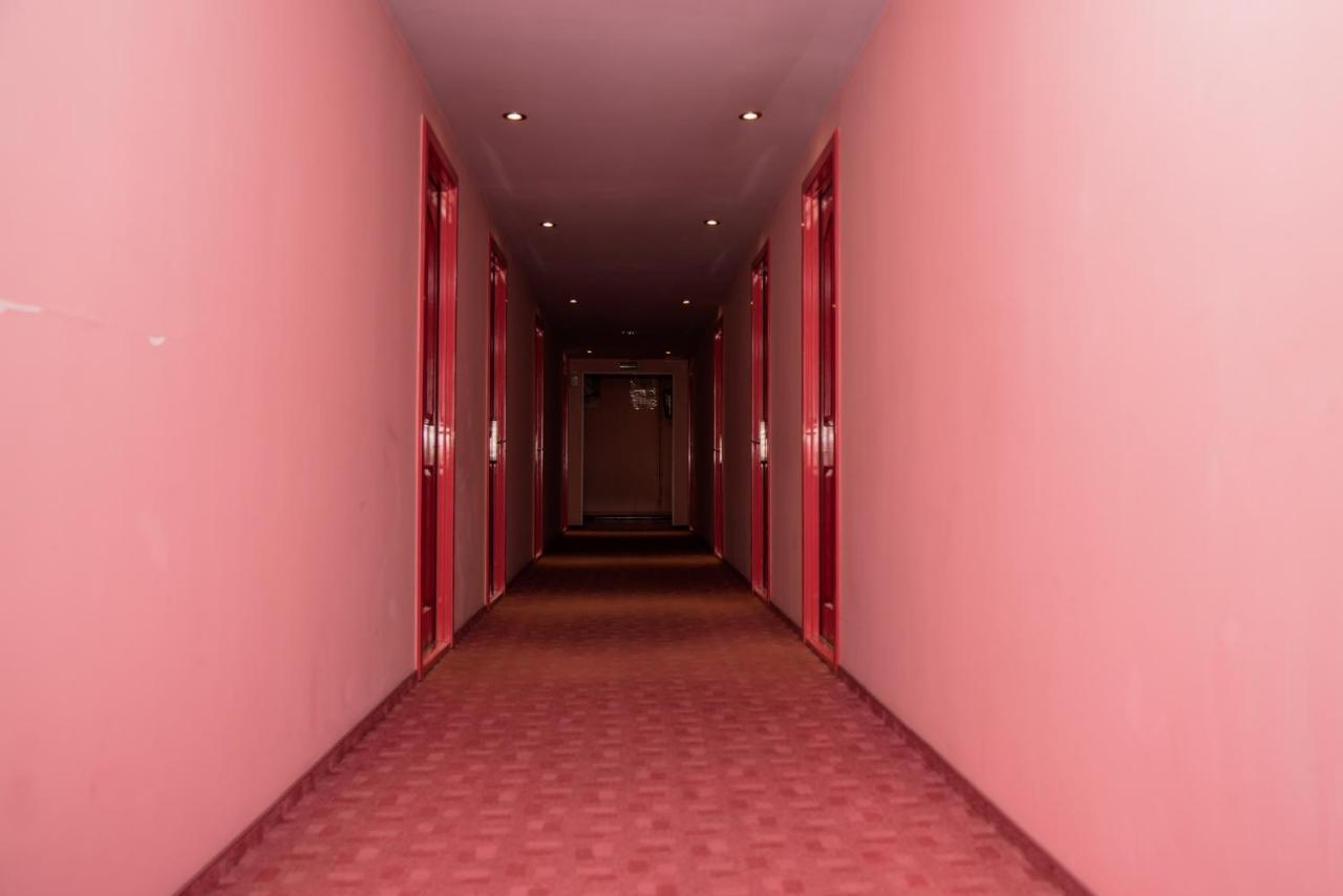 Hotel Yax Cîmpeni Dış mekan fotoğraf
